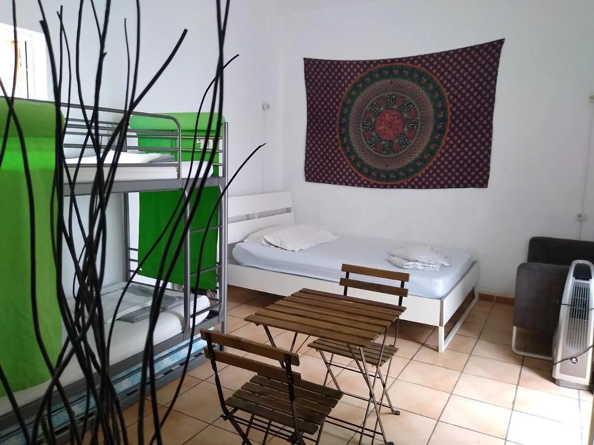 Hostel Bellavista Playa Málaga Spagna